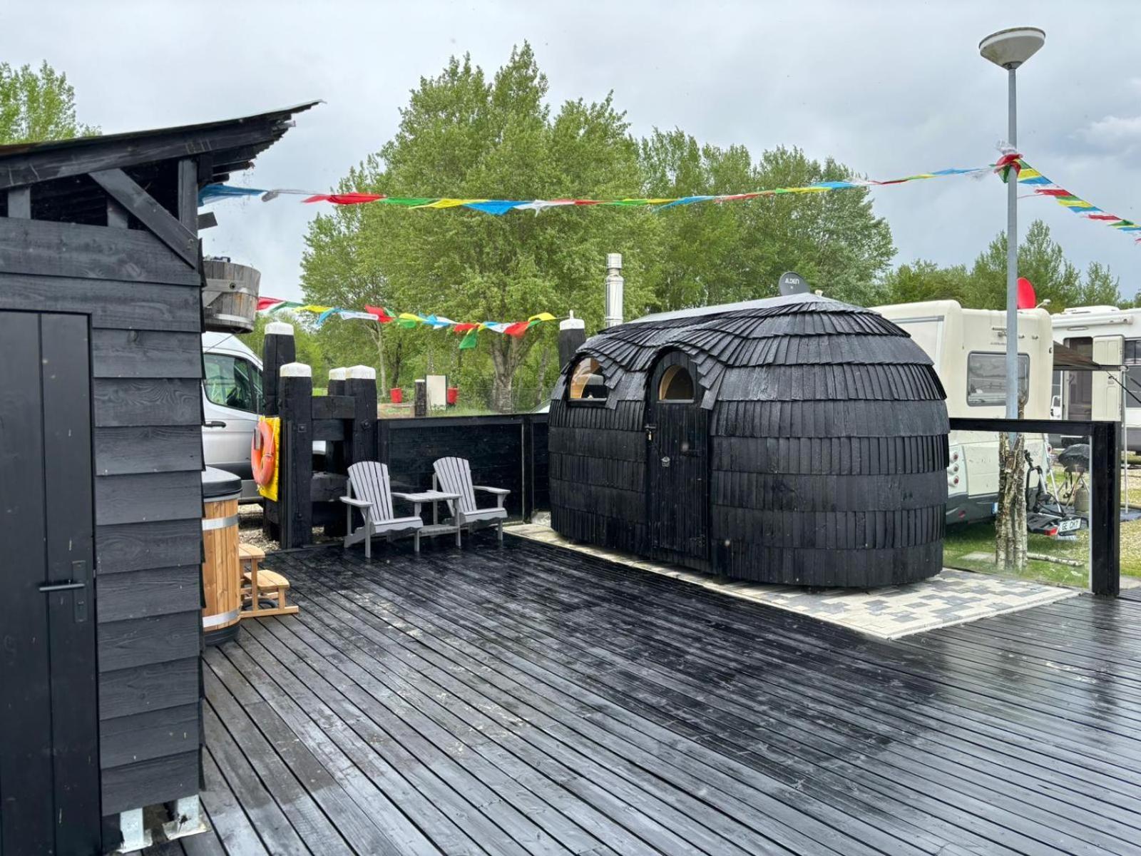 Blackbird Бидингхаузен Екстериор снимка